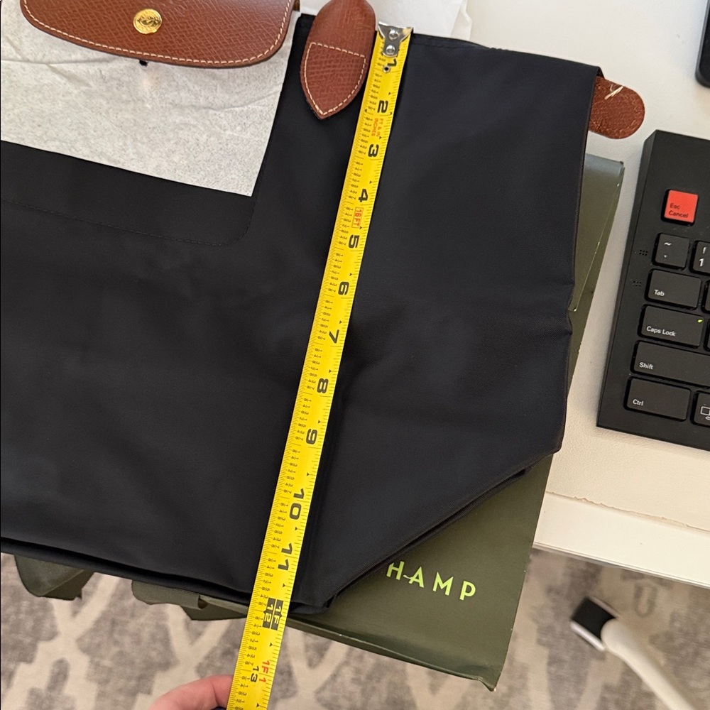 NWOT Longchamp Le Pilage Tote L1899089001 - Picture 5 of 11